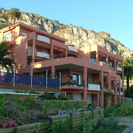 Au Chateau Vallaya Apartment